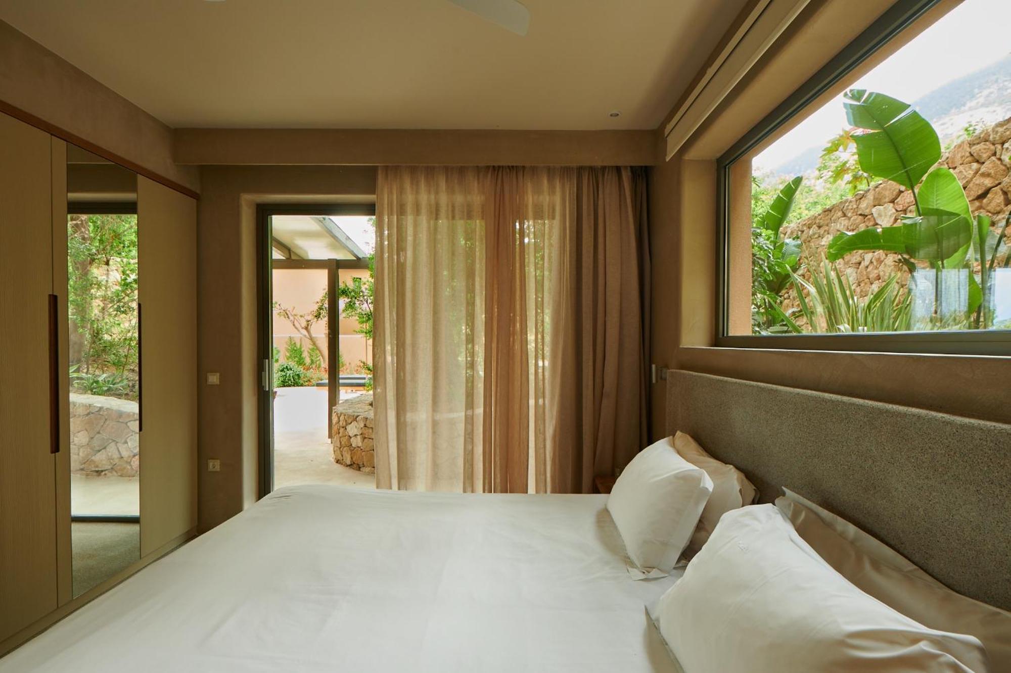 F Zeen Kefalonia (Adults Only) Lourdata  Luaran gambar